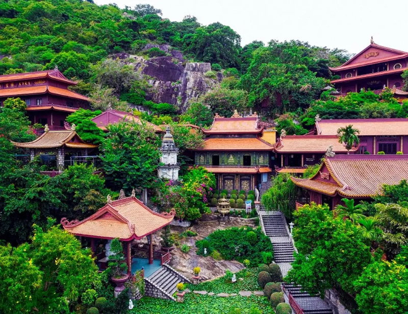 Chùa Hang An Giang có gì mà khiến khách du lịch “mê mẩn”